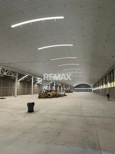 Mega Galpón en zona industrial II