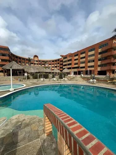 Venta De Apartamento En Tucacas Res. Los Roques (cl)