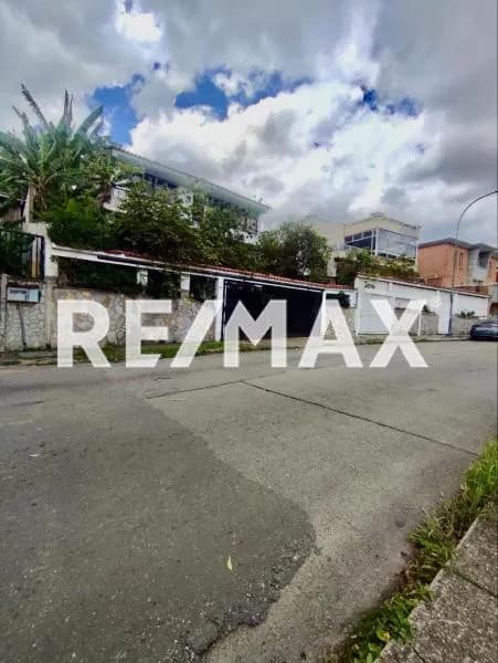 Venta Casa-Quinta Vista Alegre El Paraiso