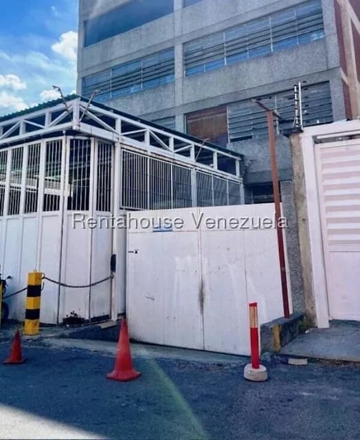 Comercial (Galpon - Deposito) en Venta en Los Ruices, Distrito Metropolitano