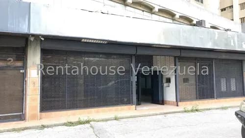 Sq. Local Comercial En Venta En Los Ruices Remodelado Y Listo Para Operar D26-19709s