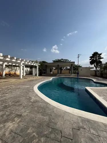 Apartamento De Oportunidad Con Piscina En Mañongo Res Puerta Real Ii