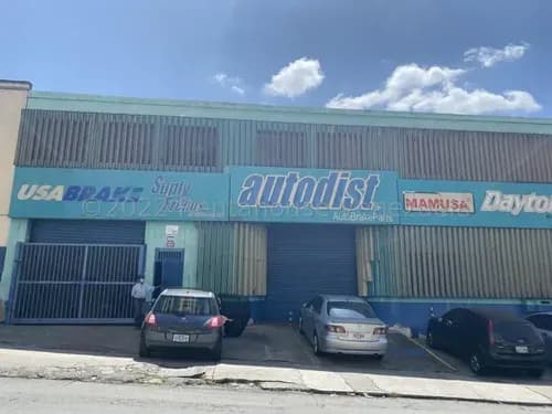 Galpón En Venta, Las Acacias #22-26910