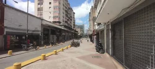 Se Alquila Cómodo Local Comercial En El Centro De Caracas