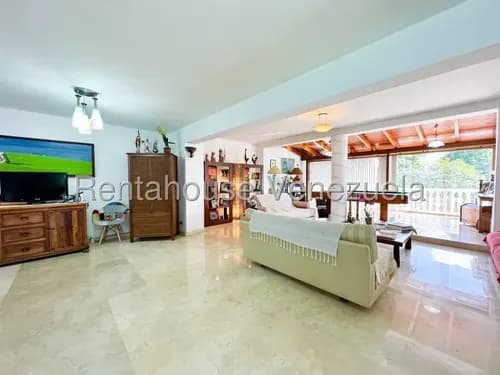 Carla González Casa En Venta En Colinas De Bello Monte Mls #25-4797 Dm