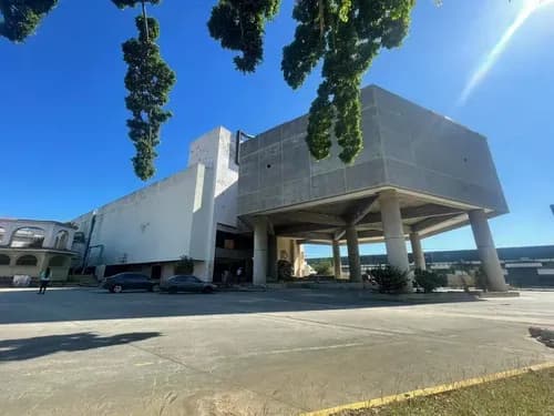 Yt Se Alquila Centro Comercial 6.712m2 (antiguo Bingo Rio) En San Diego