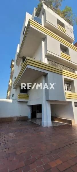 APARTAMENTO EN VENTA URB. EL BOSQUE ZONA NORTE