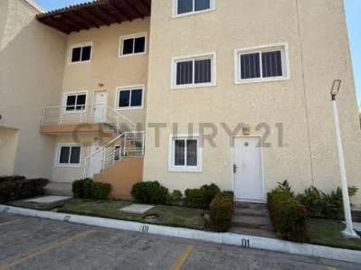 APARTAMENTO DUPLEX EN VENTA LECHERIA