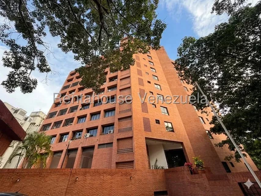 Apartamento (Duplex) en Alquiler en Santa Fe Norte, Distrito Metropolitano