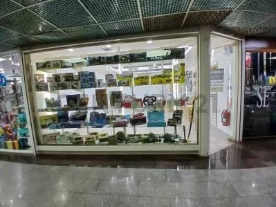 Local con La ubicación perfecta para tu éxito, Plaza Las Americas !