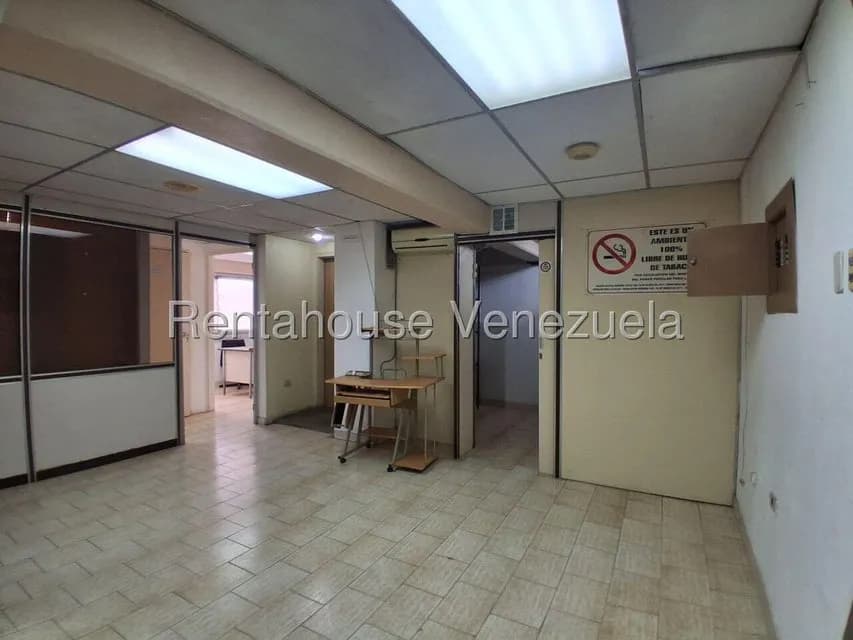 Comercial (Oficina) en Alquiler en Centro, Lara