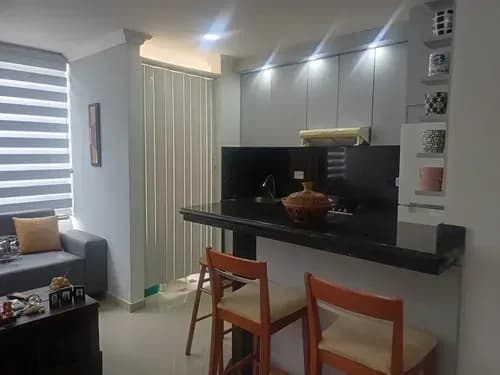 Marina Vende Apartamento En Res. Alessandria, Urb. Mañongo Con Pozo Y Planta 50%. Ina-1160 (sólo Clientes)