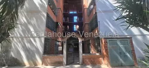 Apartamento En Venta - Guarenas - Deigmarys Gil - Mls 26-14270