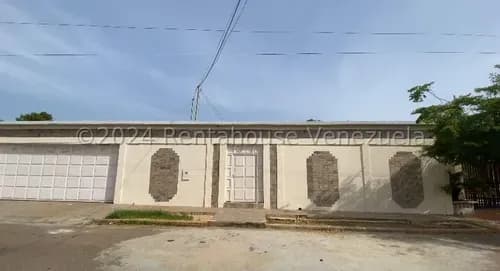 Dg. Excelente Oportunidad Casa En Venta Ubicación Excelente Urb Cantaclaro Maracaibo