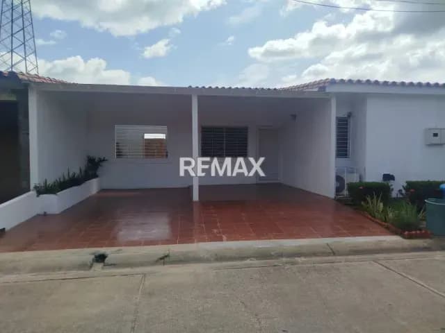 Se Vende Casa en la Urbanizacion Monterrey