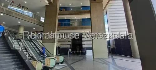 Oficina En Alquiler En Sabana Grande - Selene Marin Nobrega - Mls 26-19447