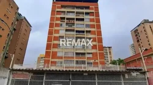 Oportunidad De Inversión Apartamento En El Marqués, 105m2, 4h,3b,1pe, Tg- 327850