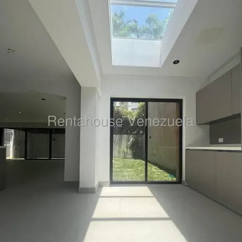 Casa En Venta Alta Florida - Caro Inchausti 5469.
