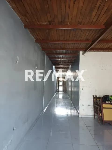 En venta casa visión con comercial, vista a Barquisimeto en excelente ubicación Calle 41 centro de Barquisimeto