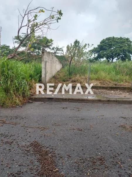 TERRENO EN CORINSA CAGUA