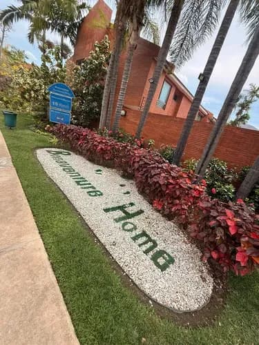 Townhouse En Bonaventure Home Al Lado Del Sambil Mañongo Naguanagua
