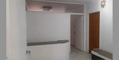 Oficina en alquiler en distrito-capital - $300