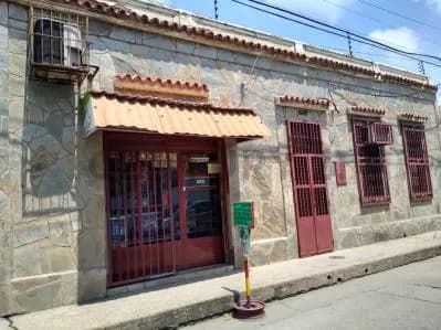 Casa en venta en plaza 12-29 12-29, Puerto Cabello, Puerto Cabello, Carabobo, Venezuela - $150k