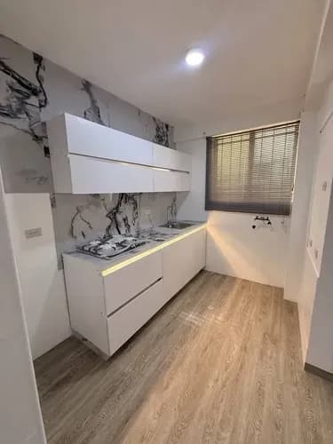 F-5226. Alexora Vende Impecable Apartamento Ubicado En Piso Bajo, En Callejon Prebol. (2,1,1)