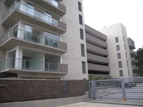 En Venta Hermoso Apartamento Duplex Para Remodelar A Tu Gusto En La Boyera. Ys12619020