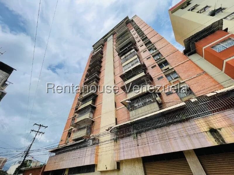 Apartamento (1 Nivel) en Venta en Zona Centro, Aragua