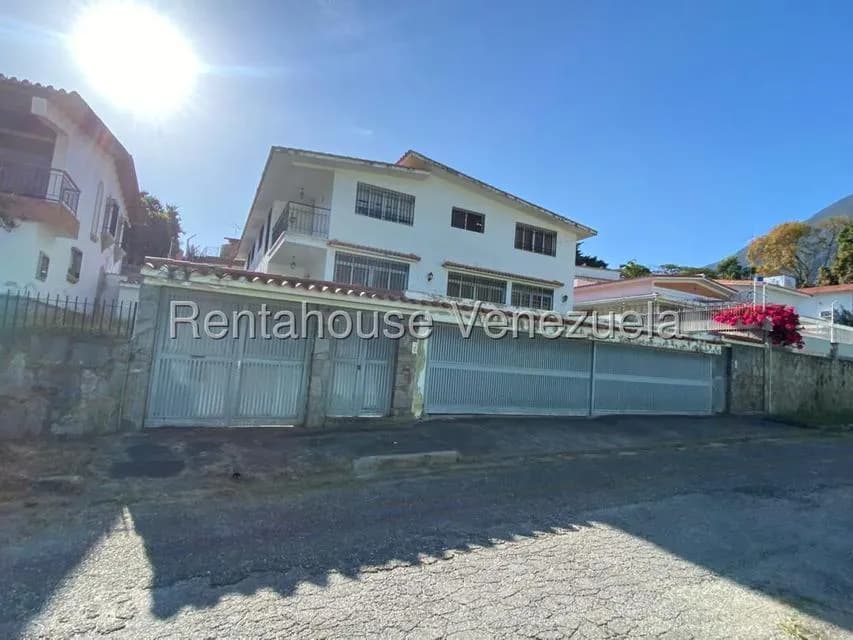 Casa (Multipes Niveles) en Venta en El Marques, Distrito Metropolitano