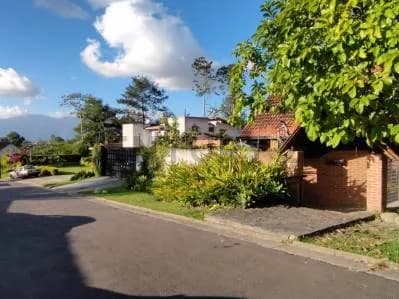 Terreno en venta - $90k