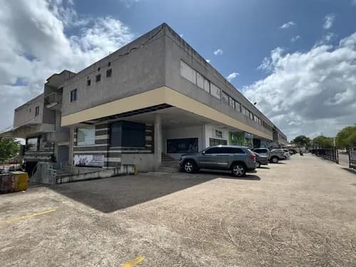Oportunidad De Alquiler: Local Remodelado En C.c. Villa Alianza