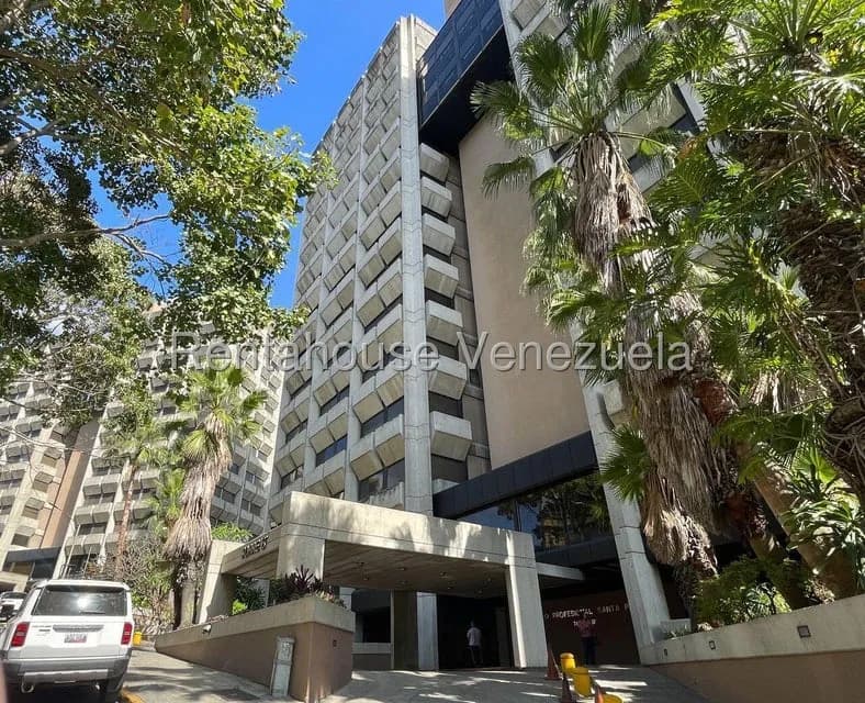 Comercial (Oficina) en Alquiler en Santa Paula, Distrito Metropolitano