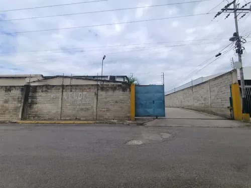 Galpon En Alquiler En El Piñonal, Maracay. Planta 100%