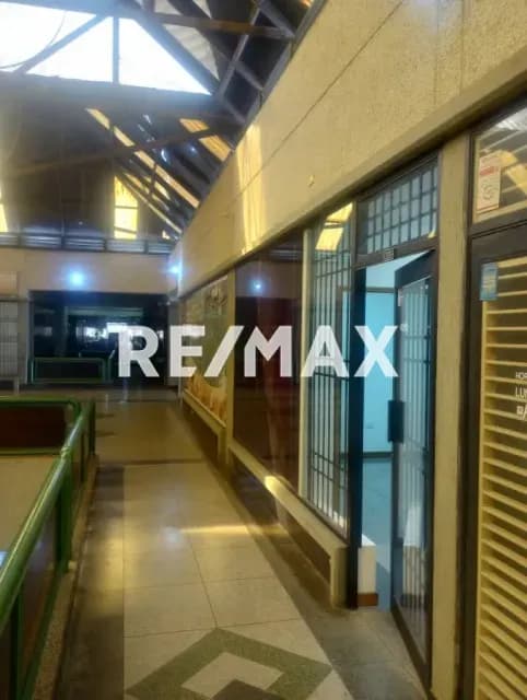 OFICINAS EN ALQUILER EN EL CENTRO COMERCIAL PUENTE CRISTAL, ZONA CENTRO