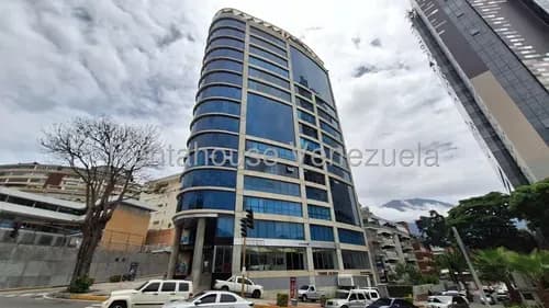 Lld/ Impecable Oficina, Situada En Edificio Inteligente De Alta Gama En Las Mercedes 26-21587