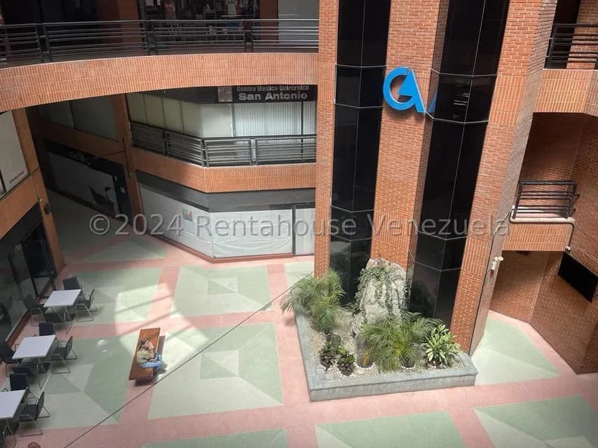 Comercial (Local Comercial) en Venta en Las Salias, Miranda