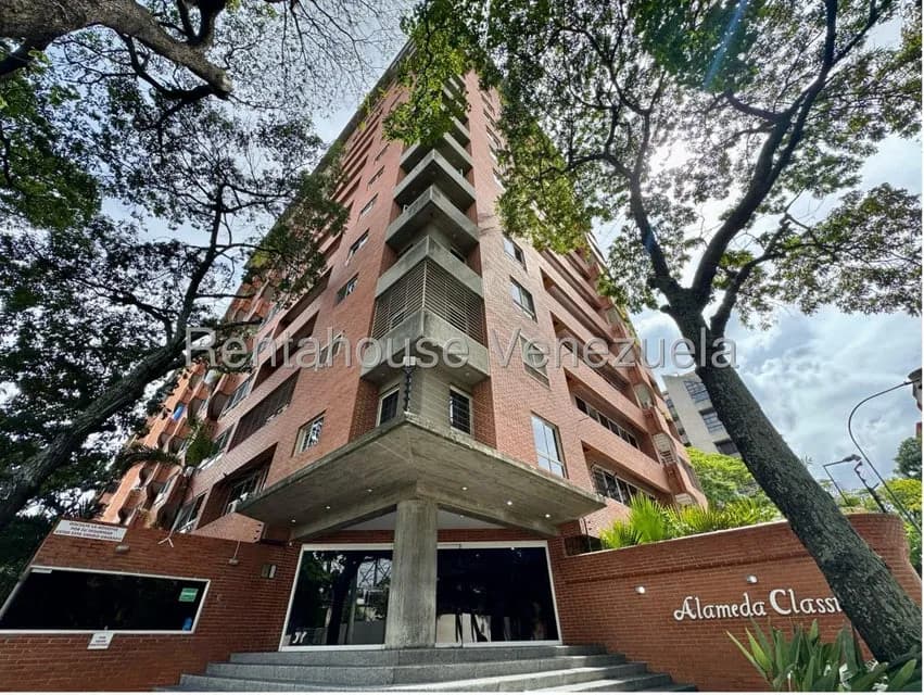 Apartamento (1 Nivel) en Alquiler en El Rosal, Distrito Metropolitano