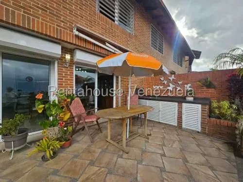Townhouse En Venta Loma Linda Ee25-20037