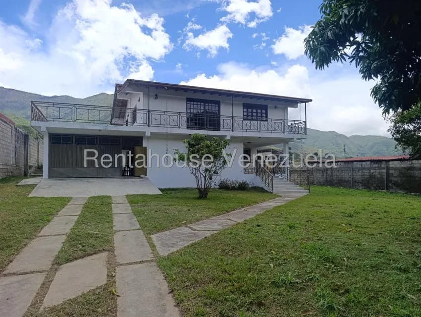Casa (Multipes Niveles) en Venta en La Playa, Merida