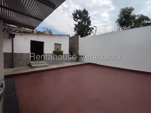 Nataly Zambrano 26-18134* Te Ofrece Esta Amplia, Económica Casa (1 Nivel) En Venta En Parroquia Union