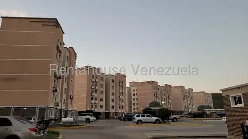 / Maria Elena Oropeza / Vende En Obra Blanca Apartamento 74 M2/ Piso De Porcelanato En Granate / Conectado A Planta Eléctrica / En Ciudad Roca, Lara#26-12514 / Encuentra Las Mejores Opciones /