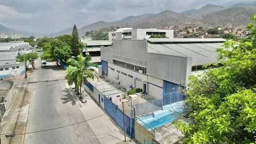 Galpón En Alquiler 2450 M2 Guarenas