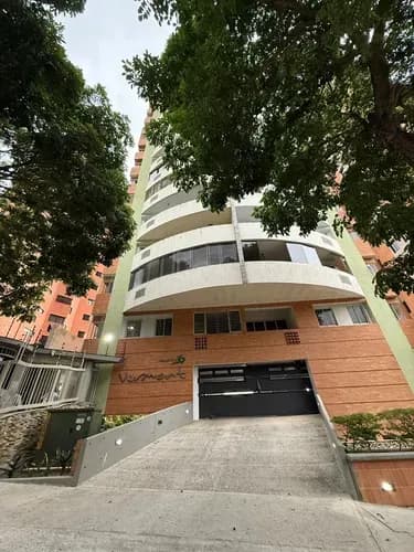 Se Vende Amplio Apartamento Con Excelente Ubicación Trigaleña Alta