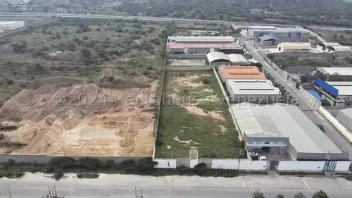 # Terreno Con Mucho Potencial En Venta, Rafael Gamarra Ofrece, 2b21954, Con Mas De 6.000m2, Ubicado En Barquisimeto Zona Industrial. Contactame!