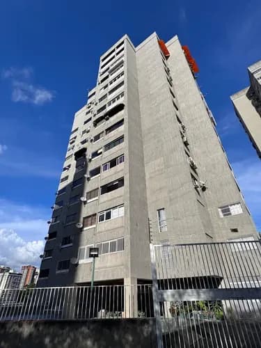 Alquilo Apartamento En Santa Fe Sur, 64mts2. Excelente Conjunto, Remodelado