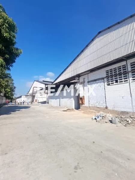 Galpón Zona Industrial San Ignacio Campo Alegre