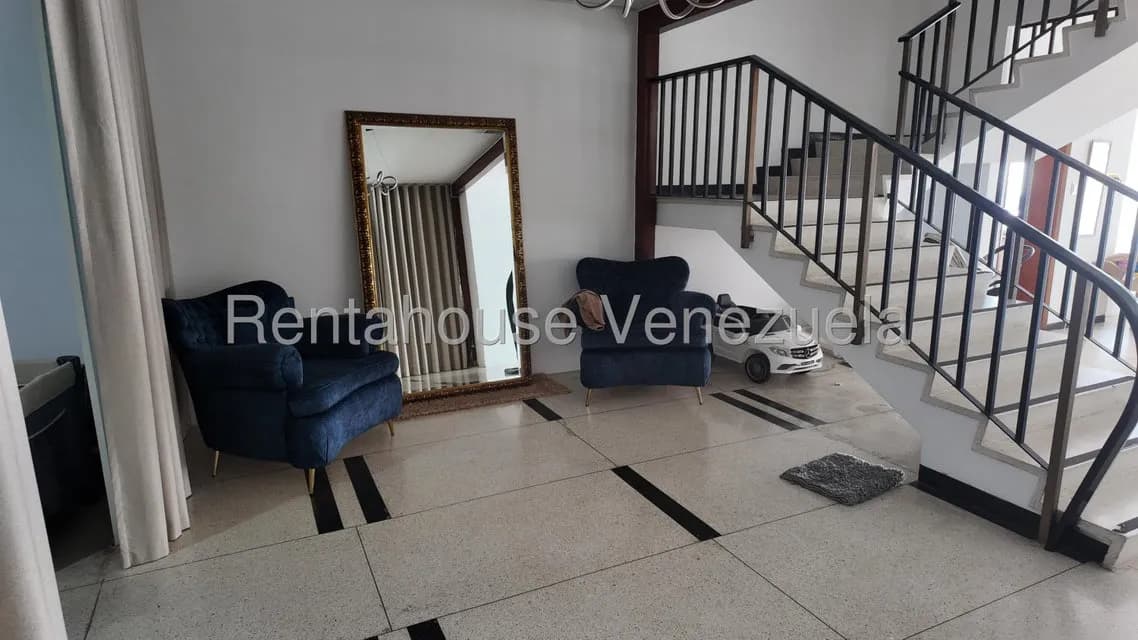 Casa (1 Nivel) en Venta en San Roman, Distrito Metropolitano