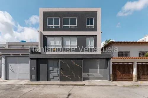 Casa En Venta En Santa Eduvigis 26-2821 Mg